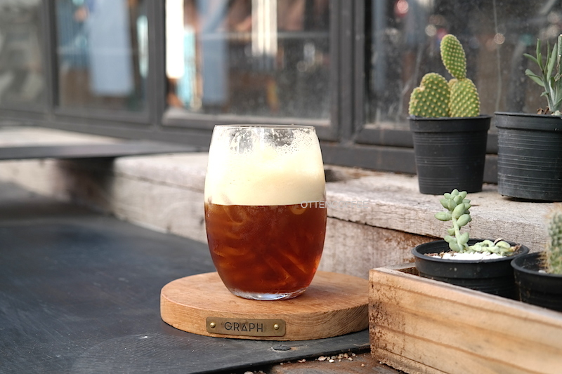 Nitro coffee ala Graph Cafe