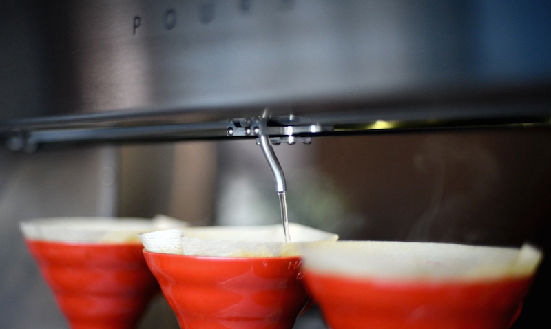 Detail Poursteady