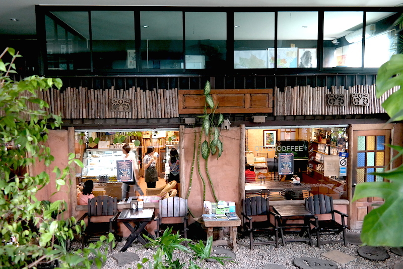 Interior Doi Chaang didominasi kayu
