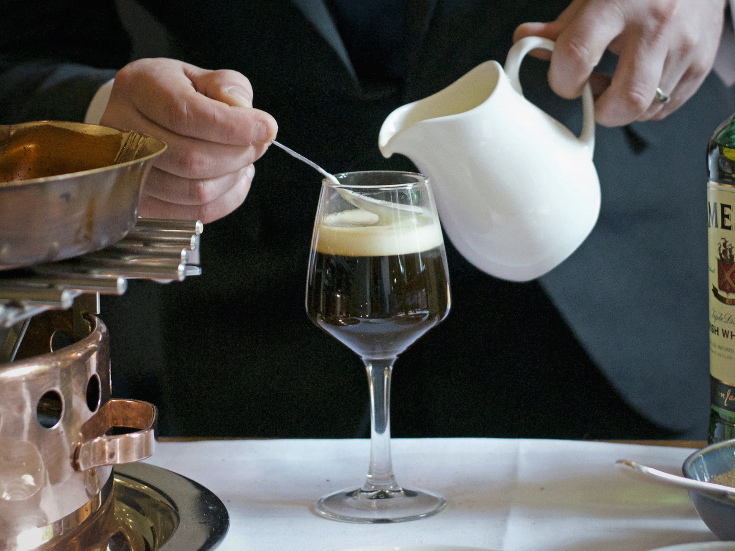9 VARIASI IRISH COFFEE YANG PATUT DICOBA
