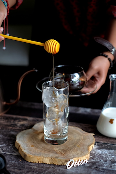 Kalita Iced Coffee with Honey