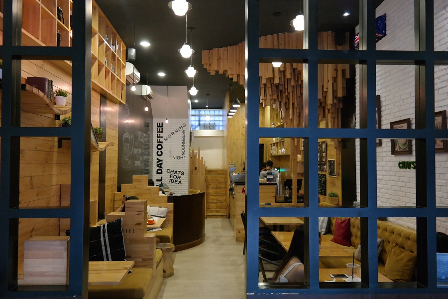 Cafe & Travel Majalah Otten Coffee Page 2