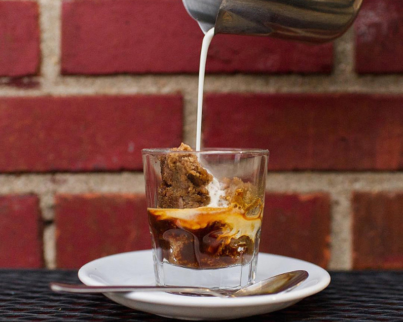 BERKENALAN DENGAN TOFFOGATO