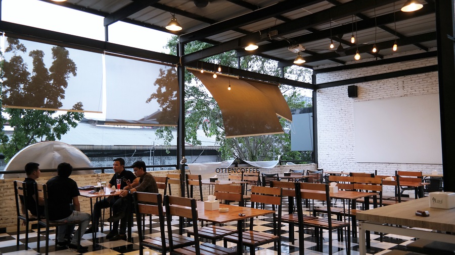 Outdoor area!