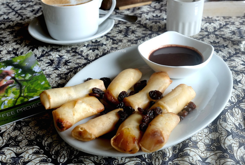 Lumpia banana kismis!