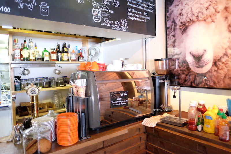 Suasana coffee bar!