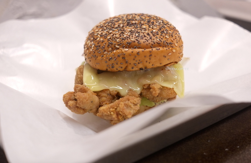 Chicken Crispy Burger