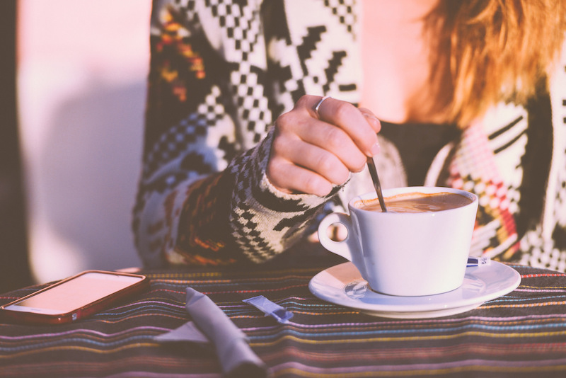 KOPI ASSKICKER: KAFEINNYA BUKAN MAIN-MAIN