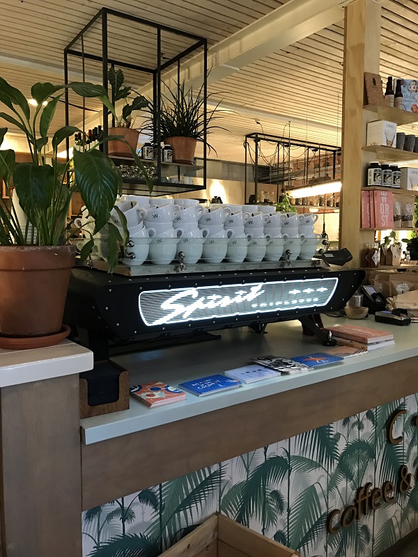ct-coffee-and-coconut-amsterdam