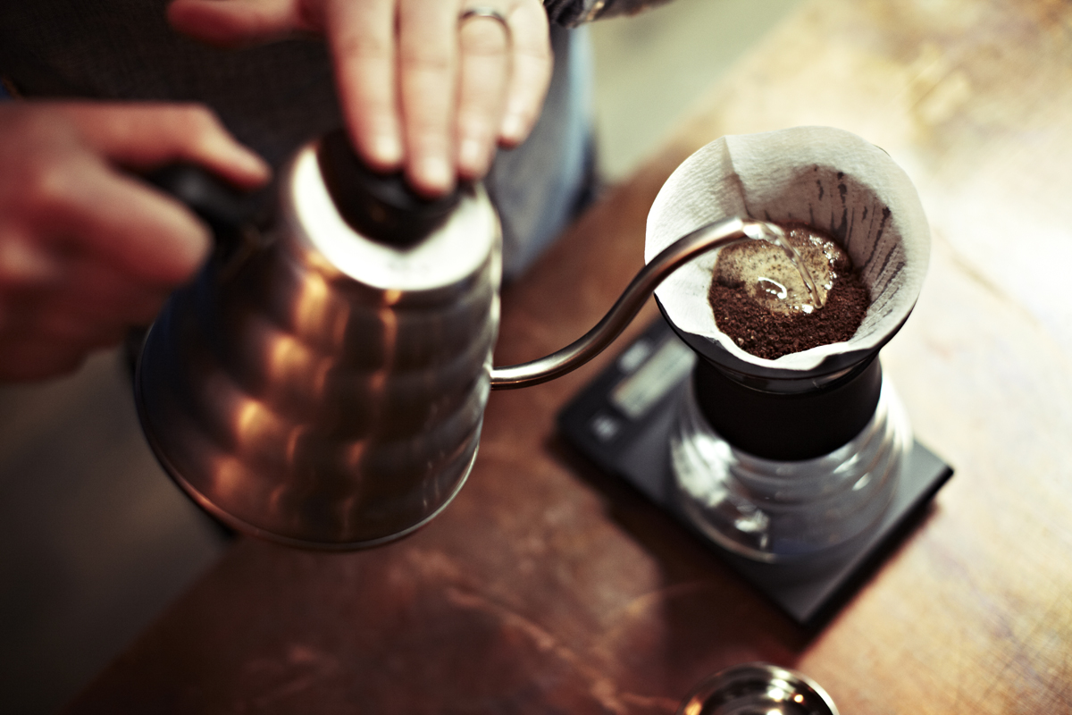 MEMBACA THE BREWED COFFEE COMPAS