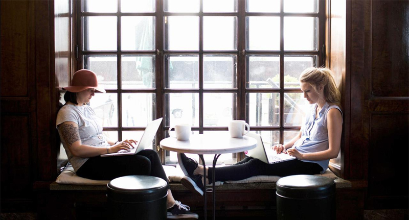LAYANAN WiFi KEDAI KOPI, BENARKAH MENARIK PELANGGAN KEMBALI?