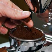 MENCARI LEVEL COFFEE GRINDER UNTUK KESEMPURNAAN EKSTRAKSI ESPRESSO