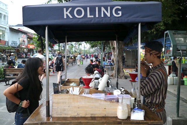 KOPI KELILING JOGJA KEJUTAN MANIS DI MALIOBORO Majalah 