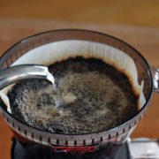 FAKTA AIR DAN SEDUHAN KOPI NIKMAT