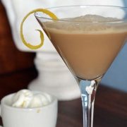 RESEP KOPI: CAFFE SHAKERATO CON GELATO