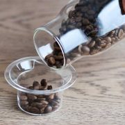 JANGAN SIMPAN BIJI KOPI DI KULKAS, PILIHLAH WADAH SIMPAN YANG TEPAT