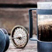 KESALAHAN YANG KERAP TERJADI KETIKA KITA MENYEDUH KOPI