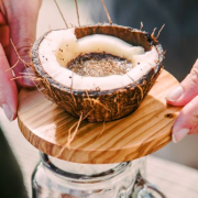 COCONUT POUR-OVER BREWER: SEDUH DENGAN BATOK KELAPA!