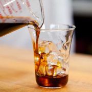 JATUH CINTA YANG CANDU ADALAH SECANGKIR COLD BREW