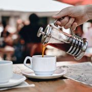 CIPTAKAN PELANGGAN YANG LOYAL UNTUK COFFEE SHOP KAMU