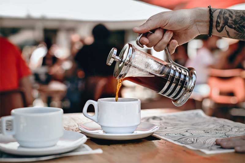 FUNGSI LAIN FRENCH PRESS SELAIN MENYEDUH KOPI - Majalah Otten Coffee