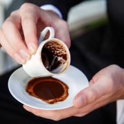 MENGINTIP CARA MERAMAL NASIB DARI AMPAS KOPI