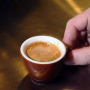 6 HAL YANG DIPERHATIKAN SEBELUM MEMBELI CANGKIR ESPRESSO