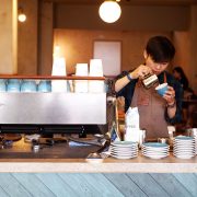 CALIBRATE COFFEE : PERSINGGAHAN SERU DI BARAT JAKARTA