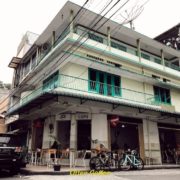 THE CUPS: PERSINGGAHAN TERBAIK KALA PAGI
