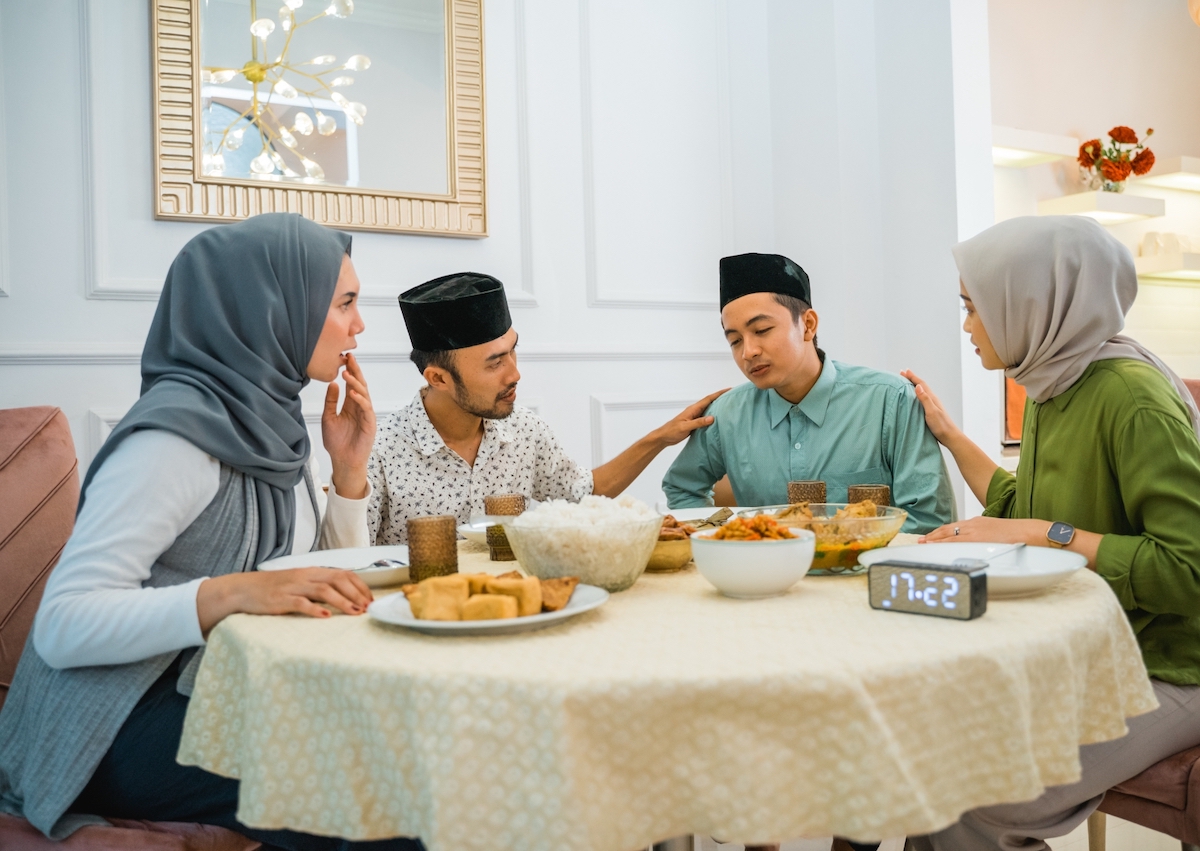 Evolusi Budaya Minum Kopi Saat Hari Raya